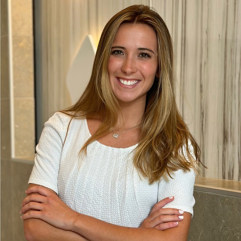 Meet your Posher, Brooke